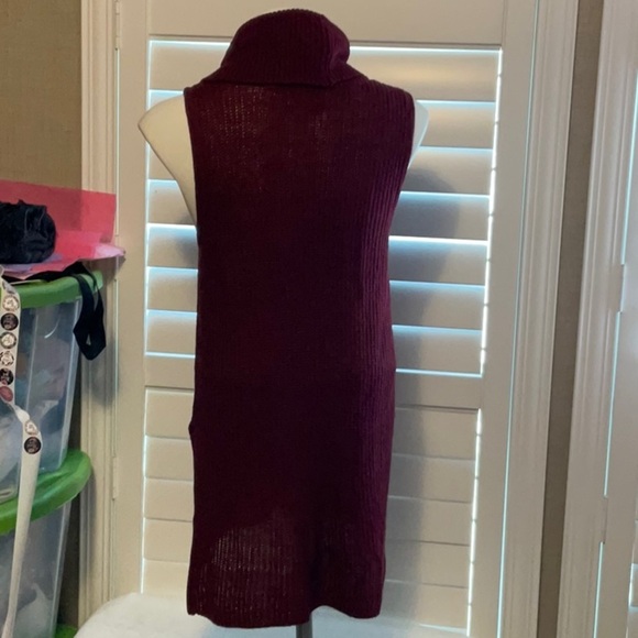 Red Cowl Neck Sweater with Turtleneck Style - Picture 3 of 7